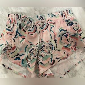 Athleta 3” Hustle shorts . Xs